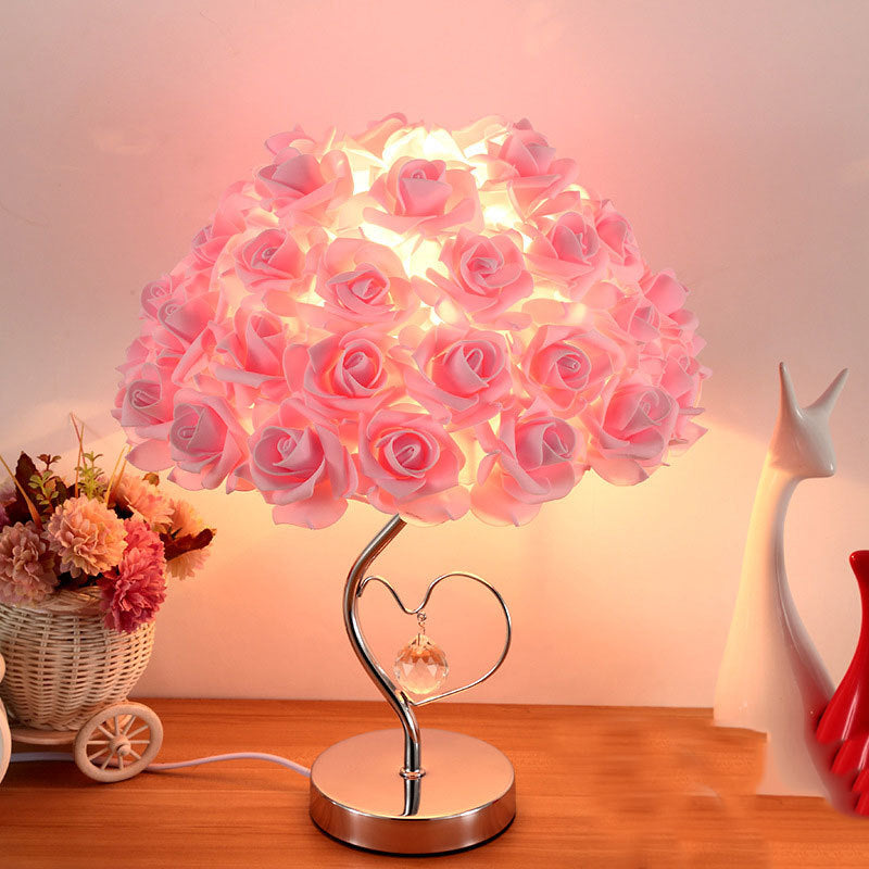 🌹Romantic Rose Petal Table Lamp with Heart-Shaped Base 🏆