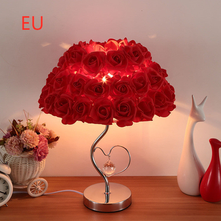 🌹Romantic Rose Petal Table Lamp with Heart-Shaped Base 🏆