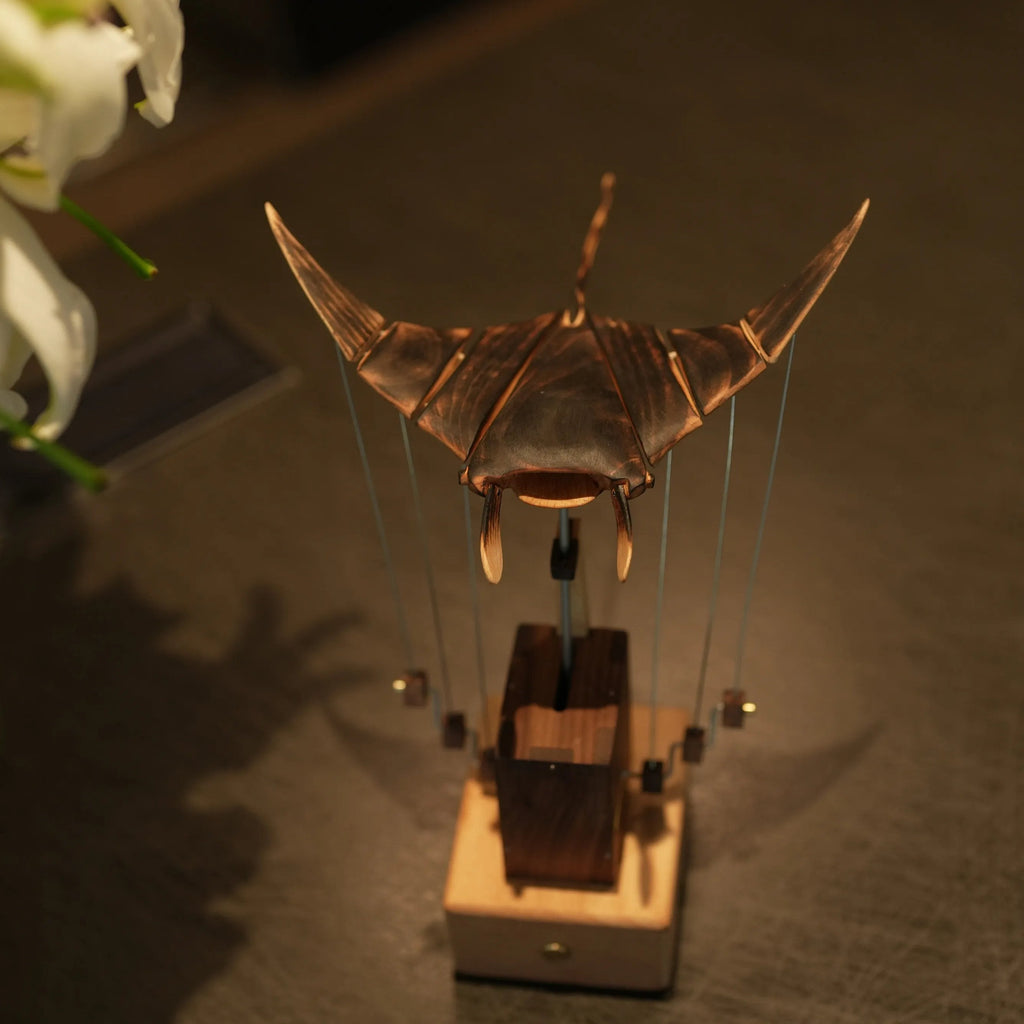 🔥Black Friday Hot Deals Upgraded Version Handmade Wooden Electric Bionic Manta Ray Ornament🏆