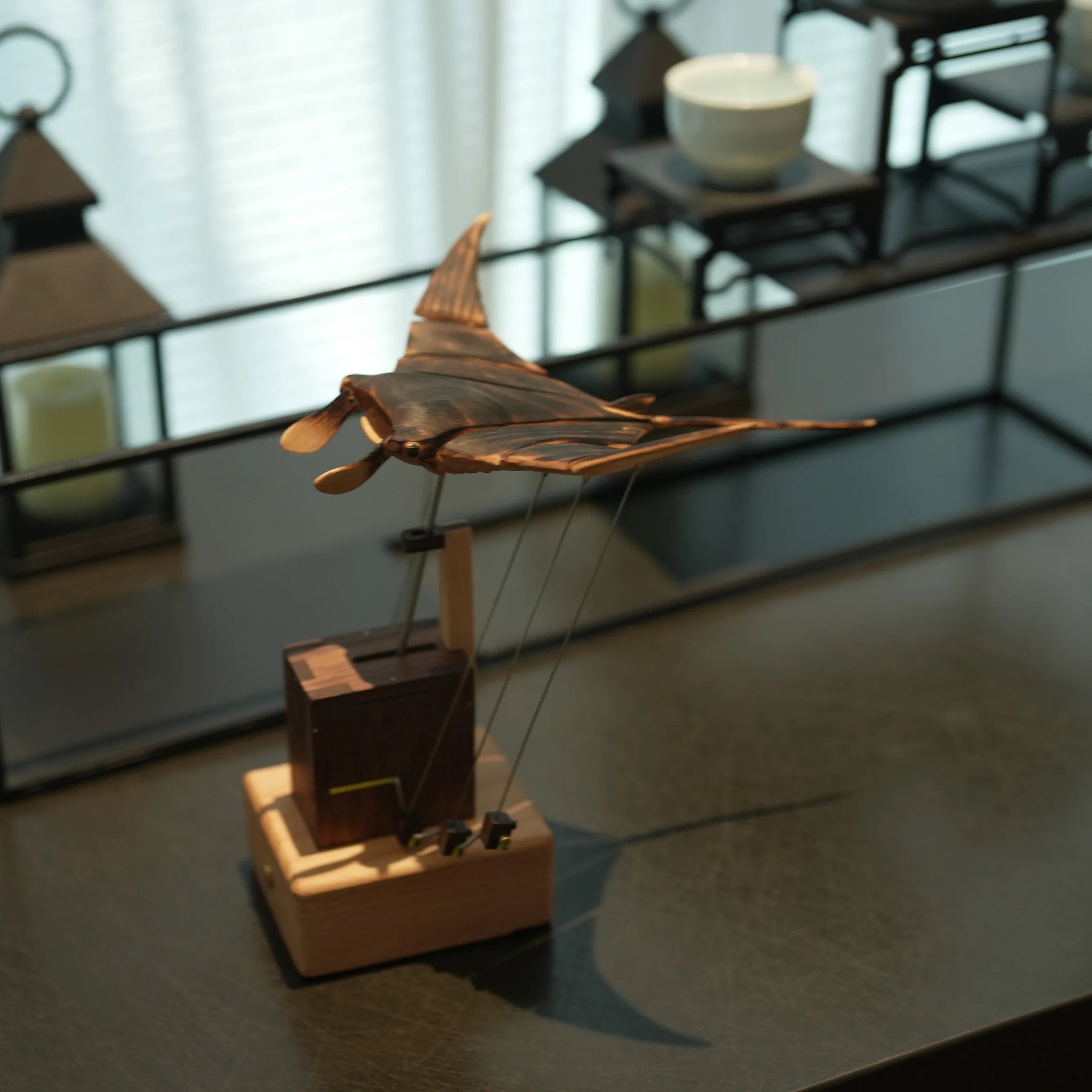 🔥Black Friday Hot Deals Upgraded Version Handmade Wooden Electric Bionic Manta Ray Ornament🏆