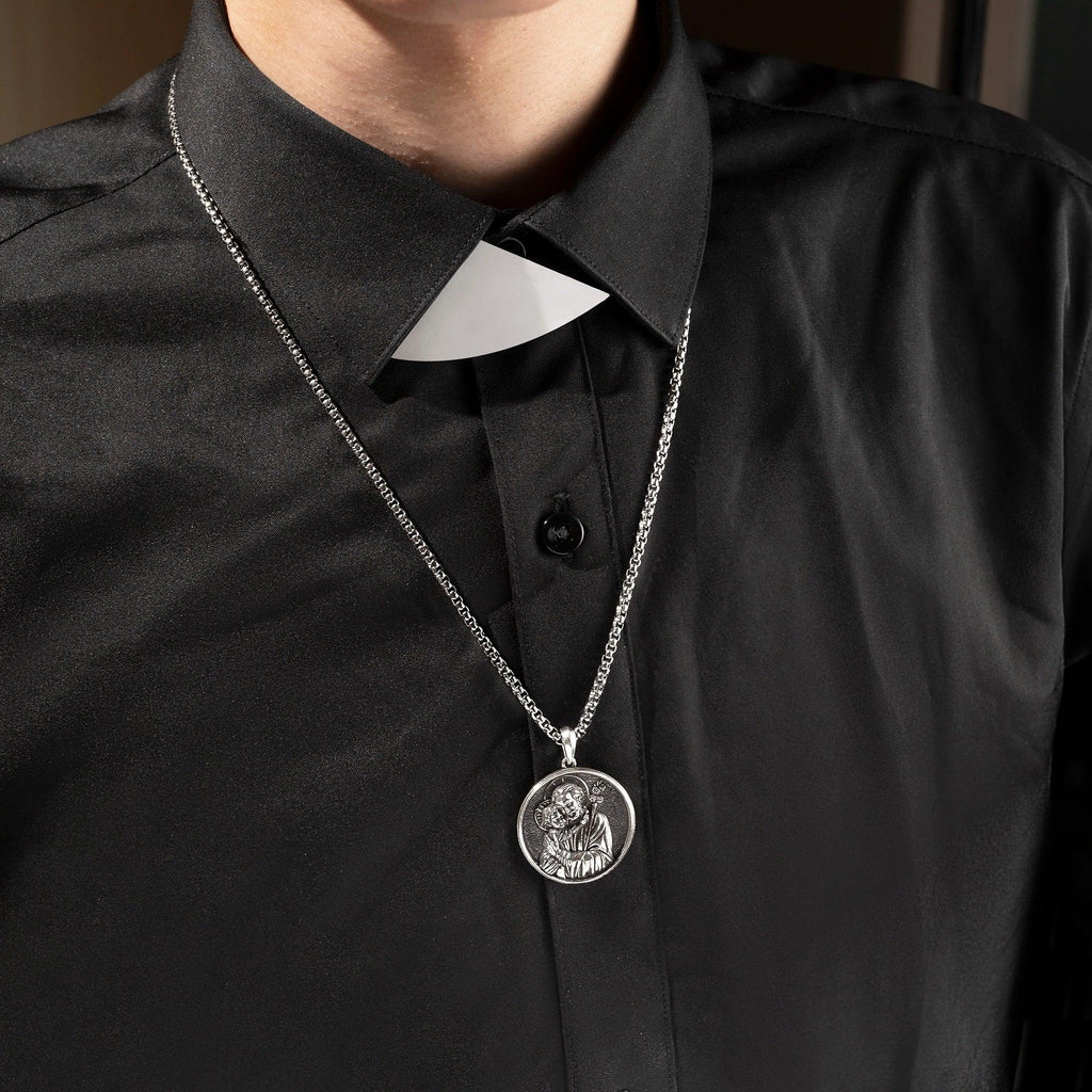 Joseph Holding Jesus S925K Sterling Silver Pendant Necklace
