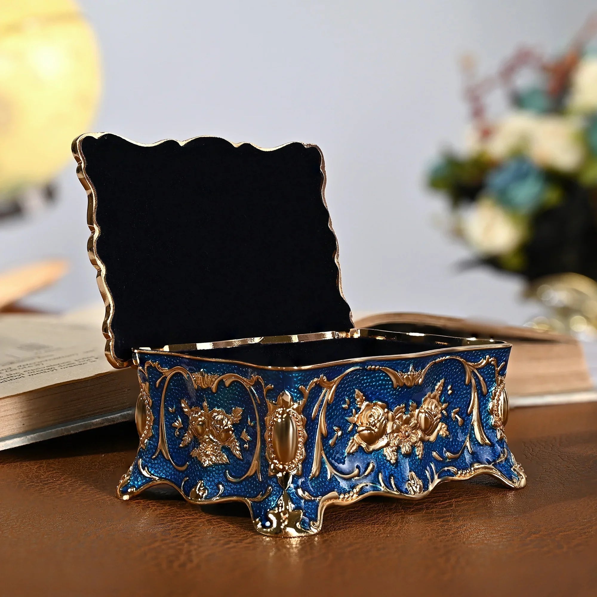 European vintage rose pattern zinc alloy jewelry box desktop ornament