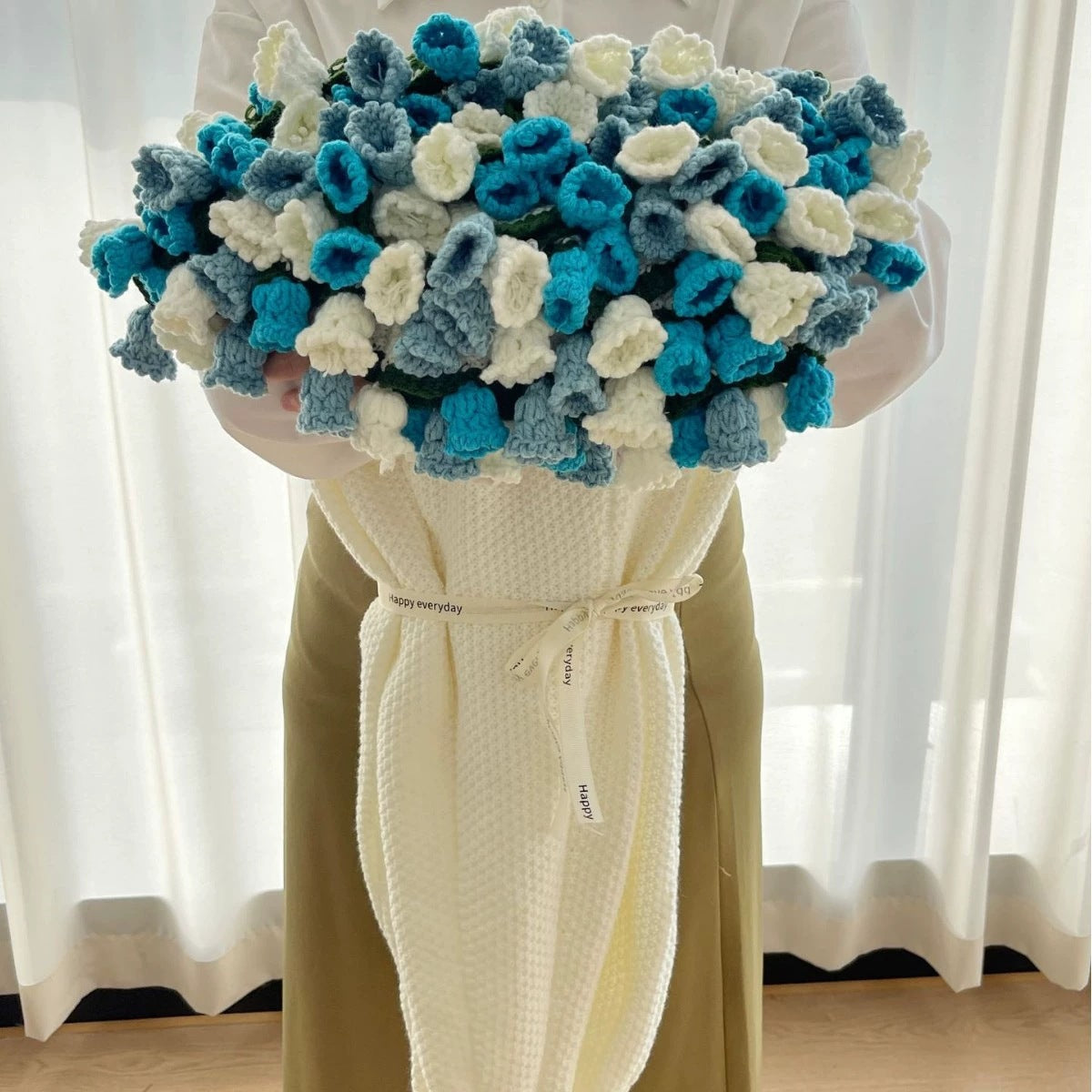 Bloomie Garden Bouquet Blanket